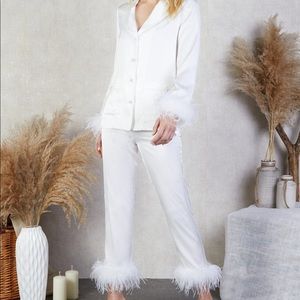 Nadine Merabi White Darcie Pajamas (S)
